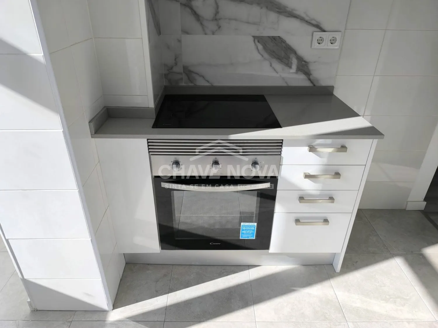 Apartamento T1 Remodelado com Vista Deslumbrante para o Jardim Constantino – Arroios, Lisboa - 3