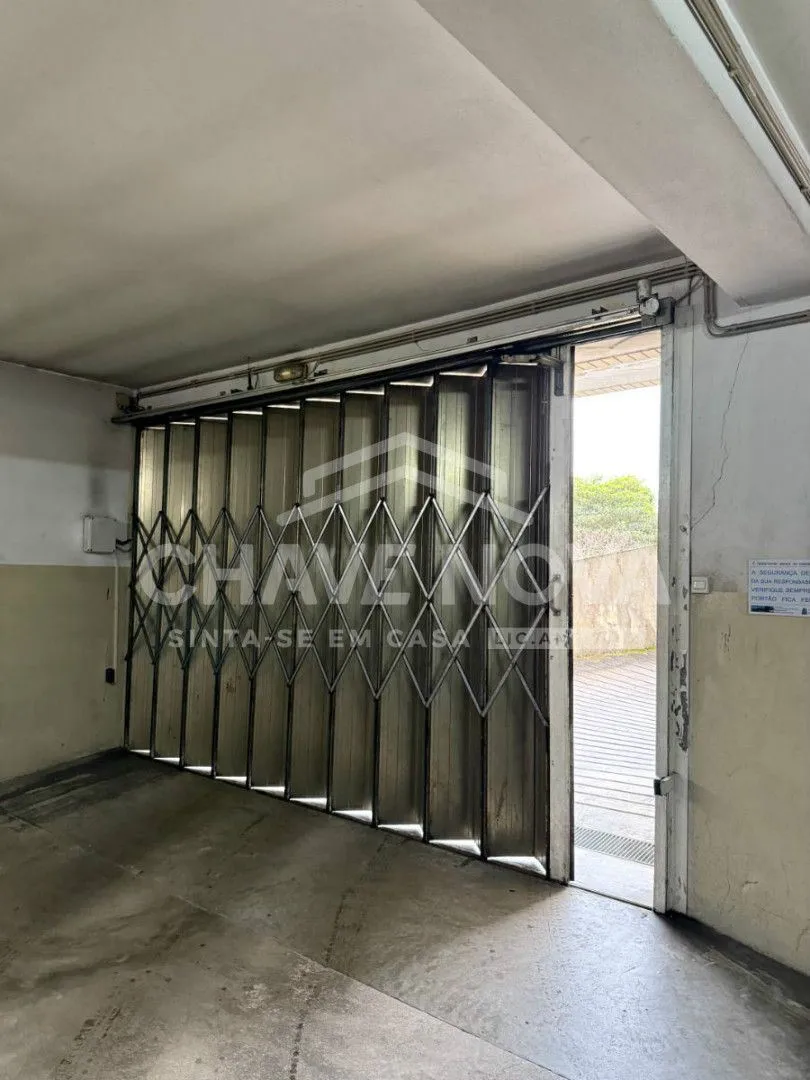 Lugar de Garagem/ Rua da Tranqueira - 3
