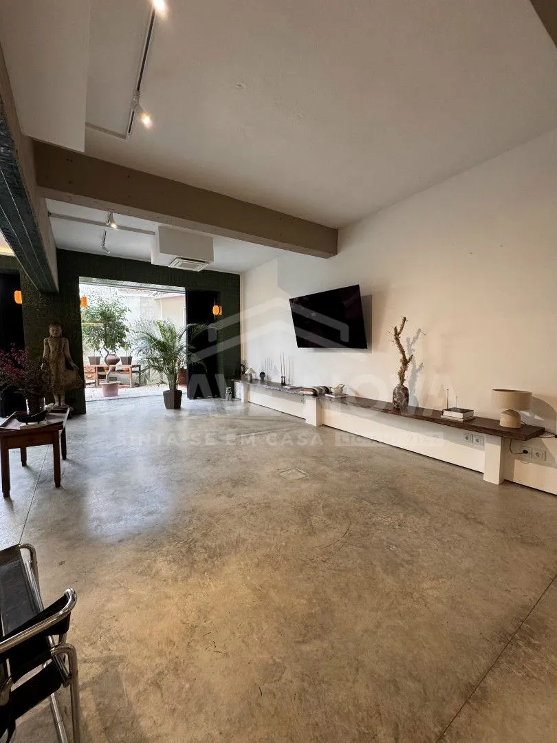 Loft de Luxo com 258m2, para venda na R. Miguel Bombarda, Porto - 2
