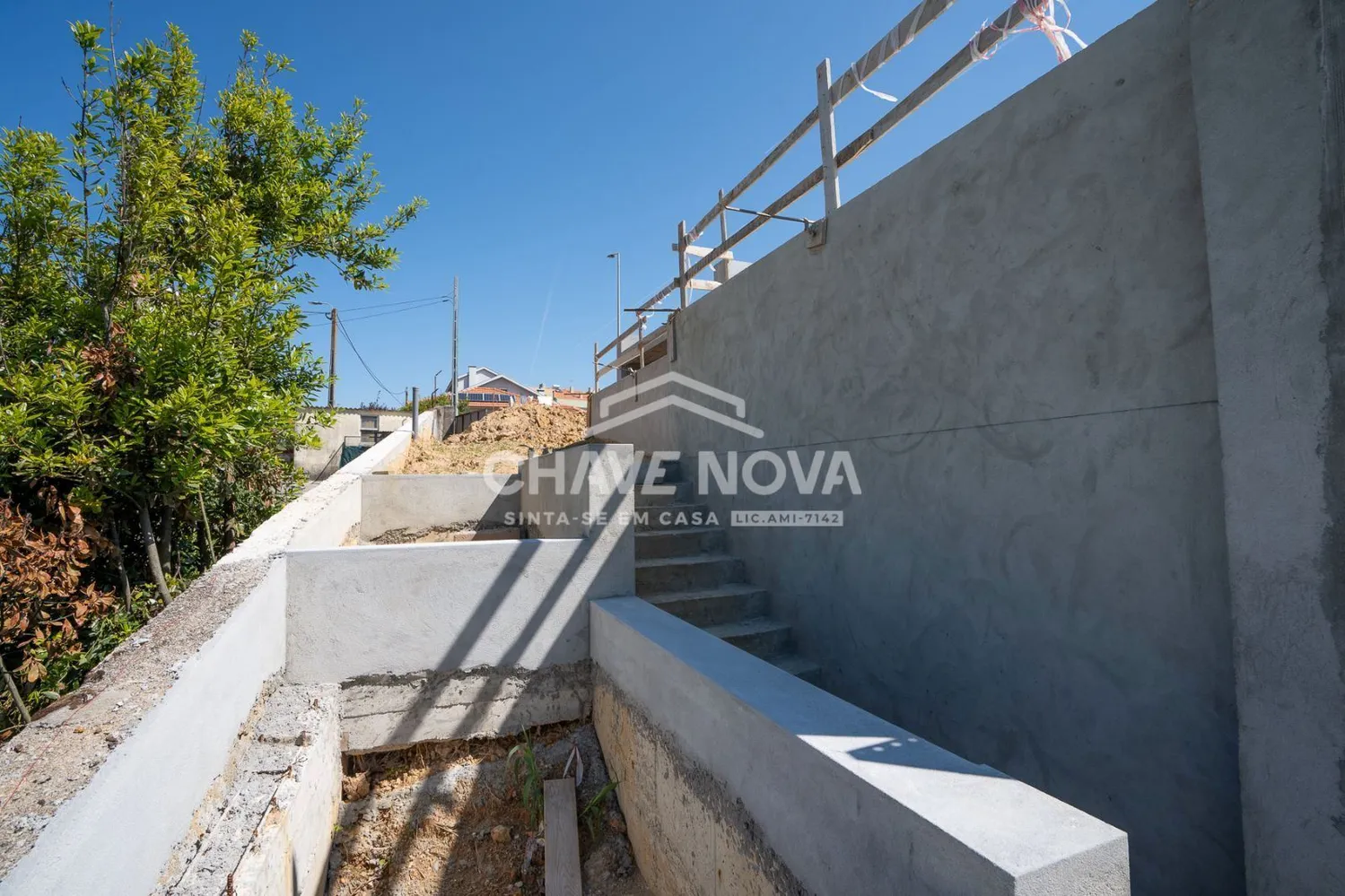 Moradia T3+1 de Luxo c/ Piscina em São Félix da Marinha (a 400 metros da Praia ) - 3