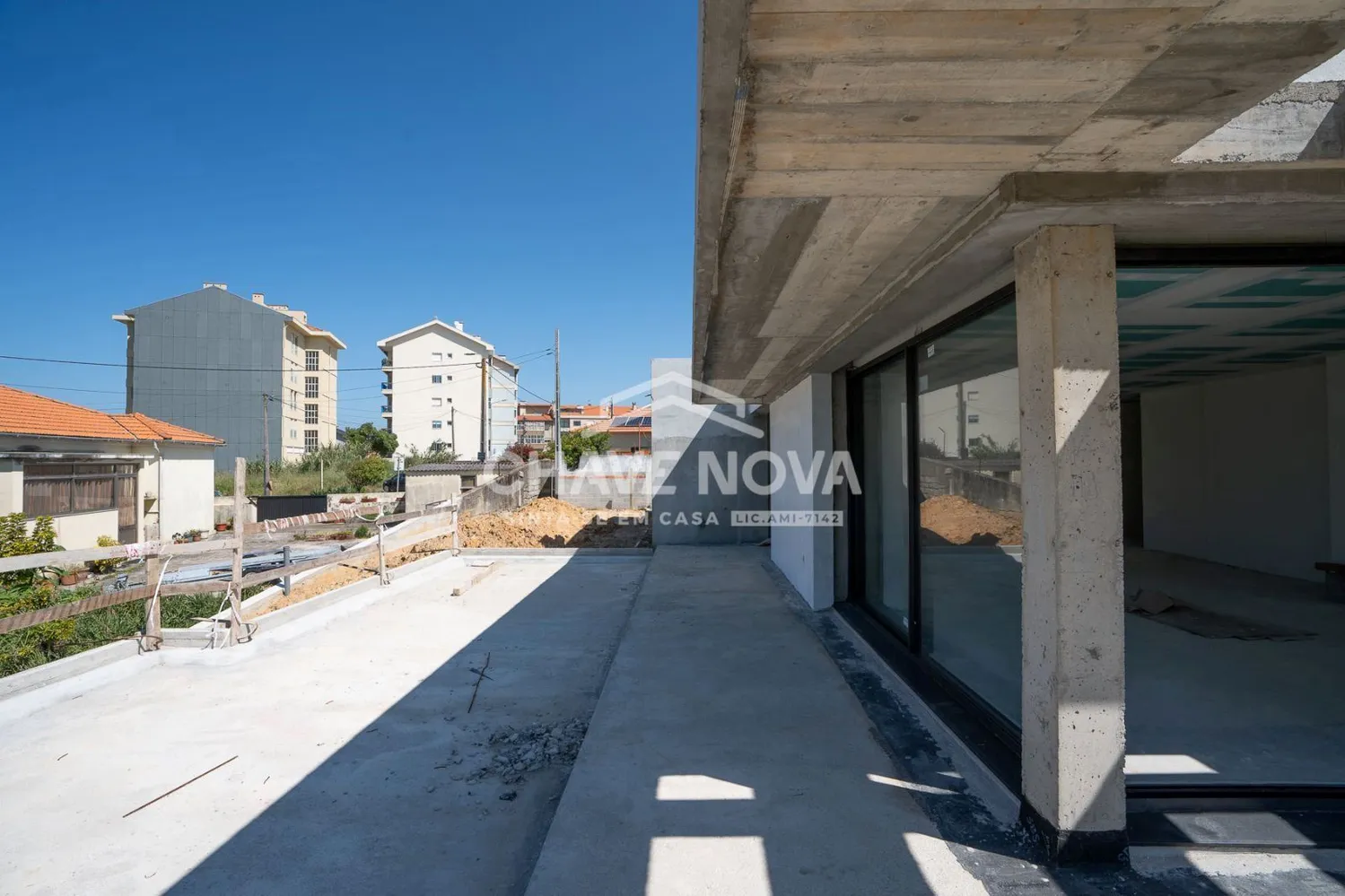 Moradia T3+1 de Luxo c/ Piscina em São Félix da Marinha (a 400 metros da Praia ) - 2
