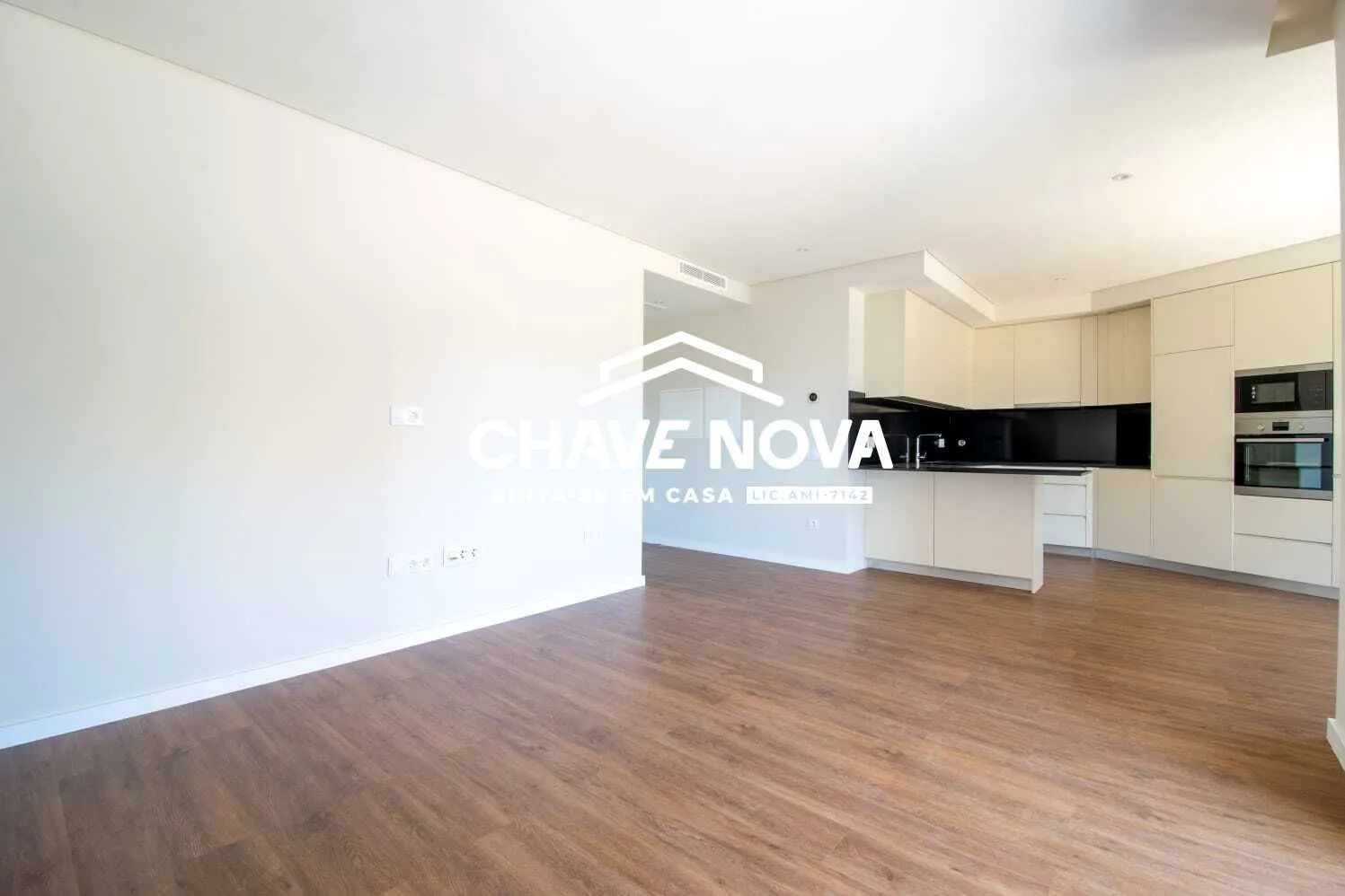 Apartamento novo T2, Centro de Almancil - 3