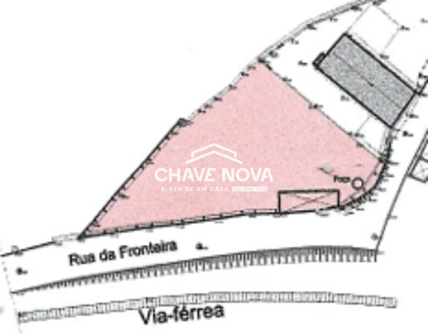 Terreno para construção de moradia isolada em Paços de Brandão - 2