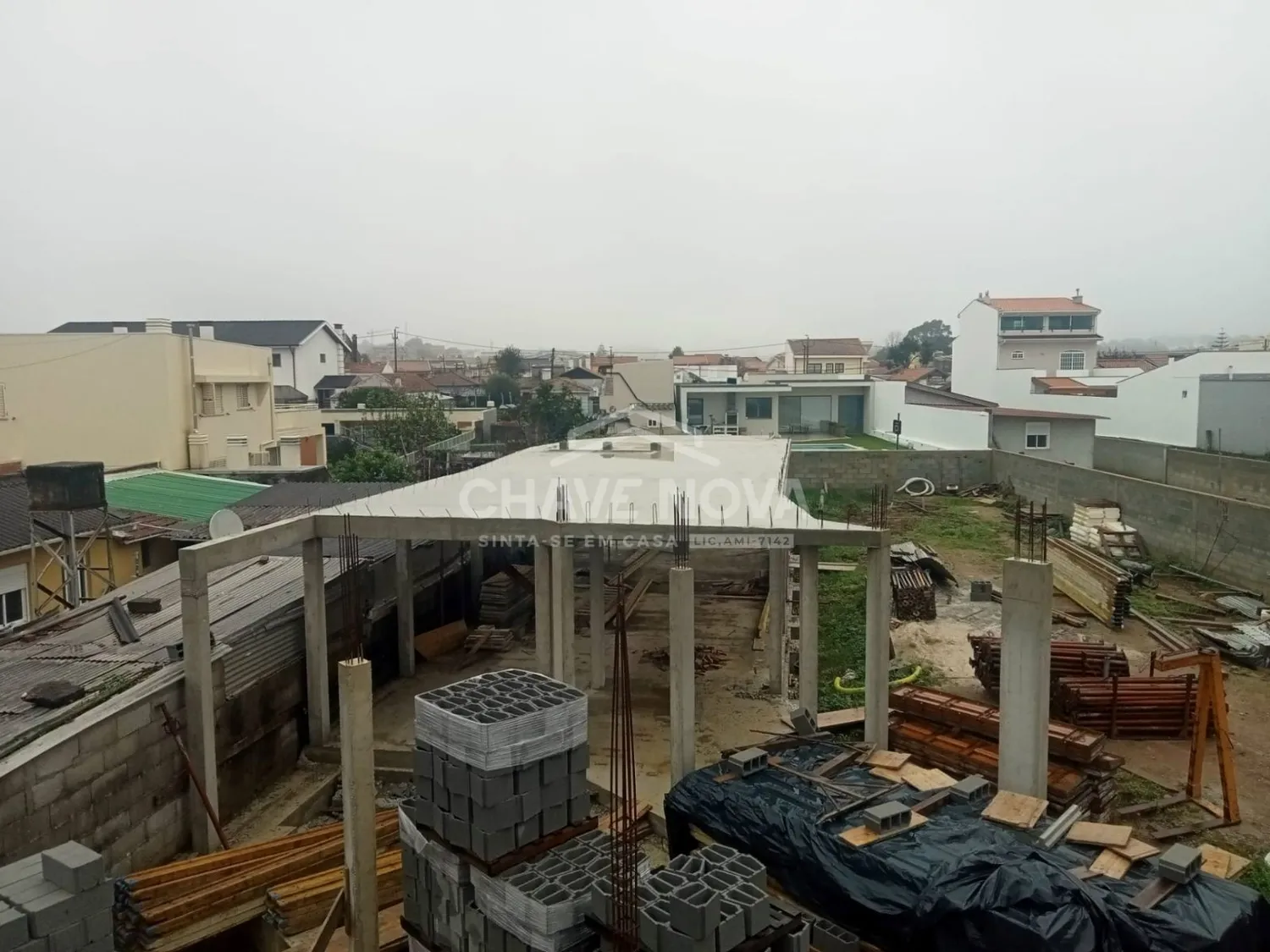 Projeto de moradia térrea em construção, situada em Madalena