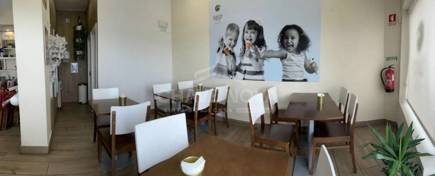 Espaço comercial frente ribeirinha Amora - 3