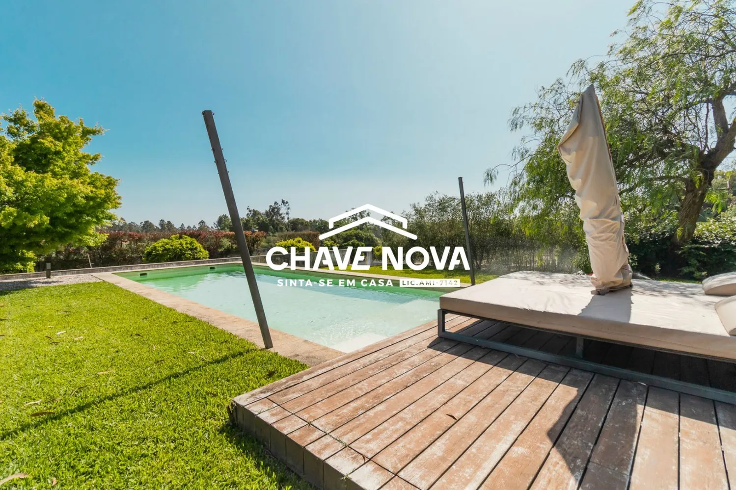 Moradia de luxo com 2000m2 de terreno em Santa Maria da Feira