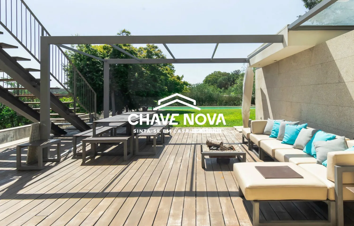 Moradia de luxo com 2000m2 de terreno em Santa Maria da Feira - 2