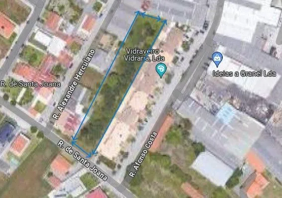 Terreno com 3000 m2 em Santa Joana