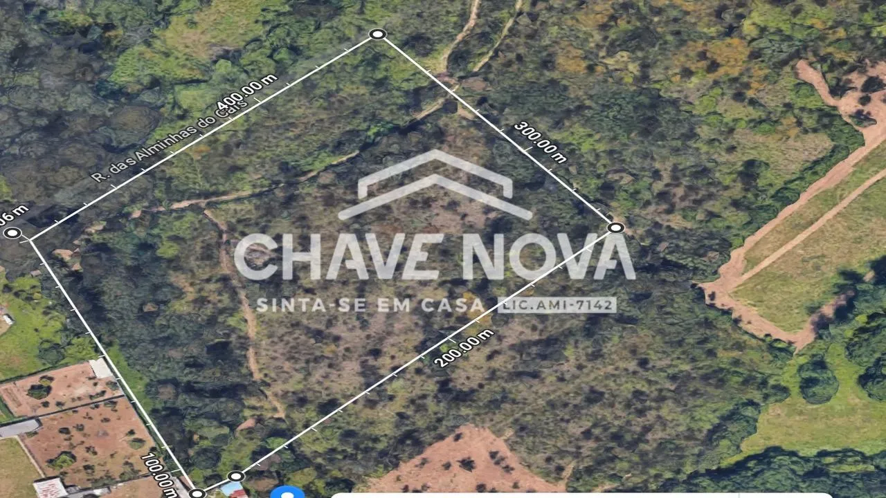 Lote de Terreno com. qualificação de  solo para Moradias e Industrial  - 2