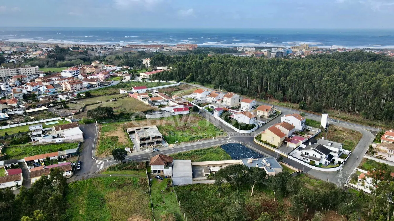 Lote de Terreno p/Moradia Geminada em S. Félix da Marinha