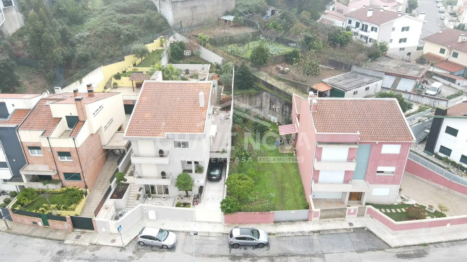 Lote de Terreno urbano - Rio Tinto / Carvalheiras