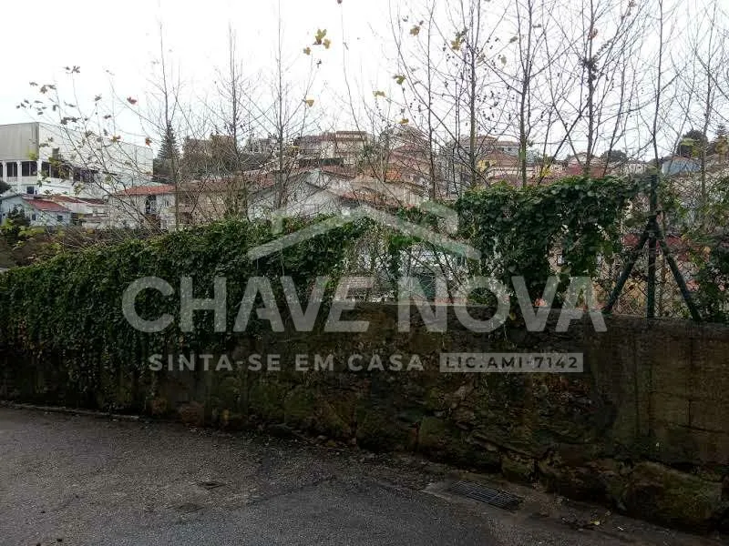 Venda de quatro imóveis na Afurada  - 2