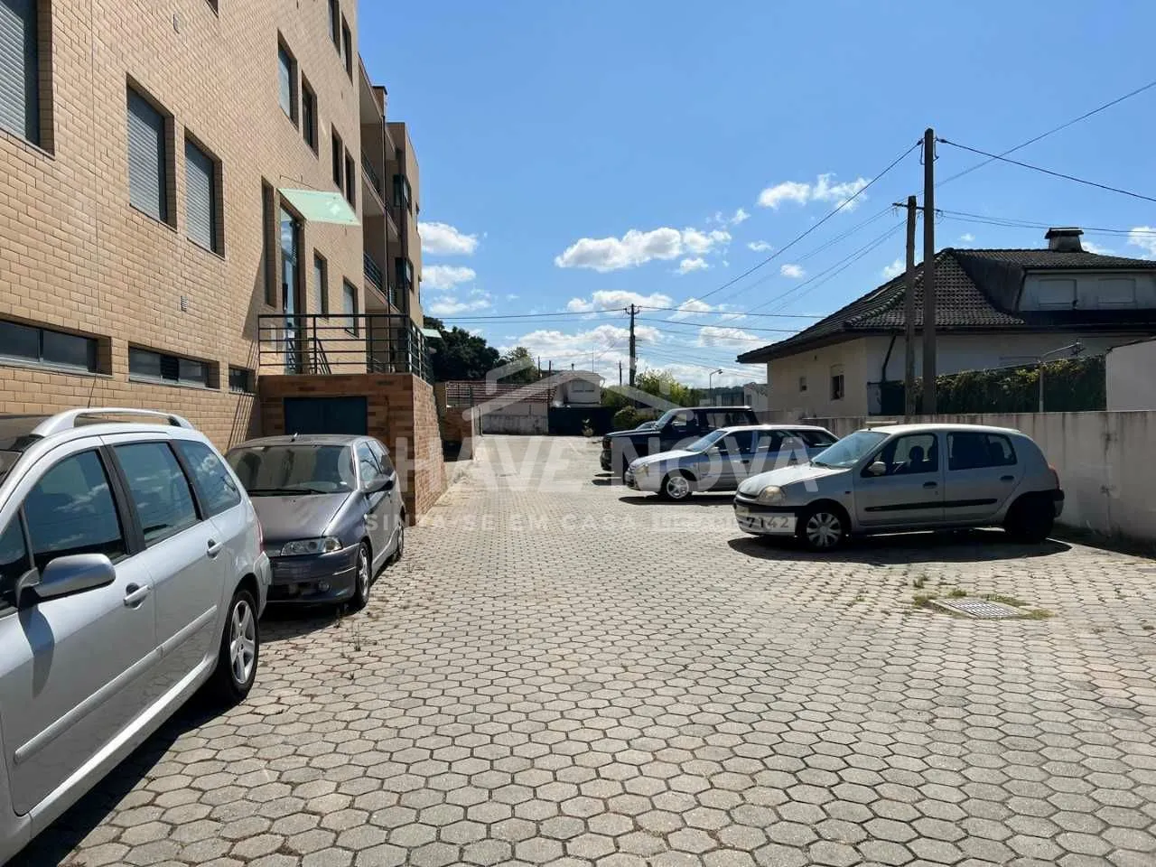 Lugar de garagem para venda em Valadares, Vila Nova de Gaia. - 2