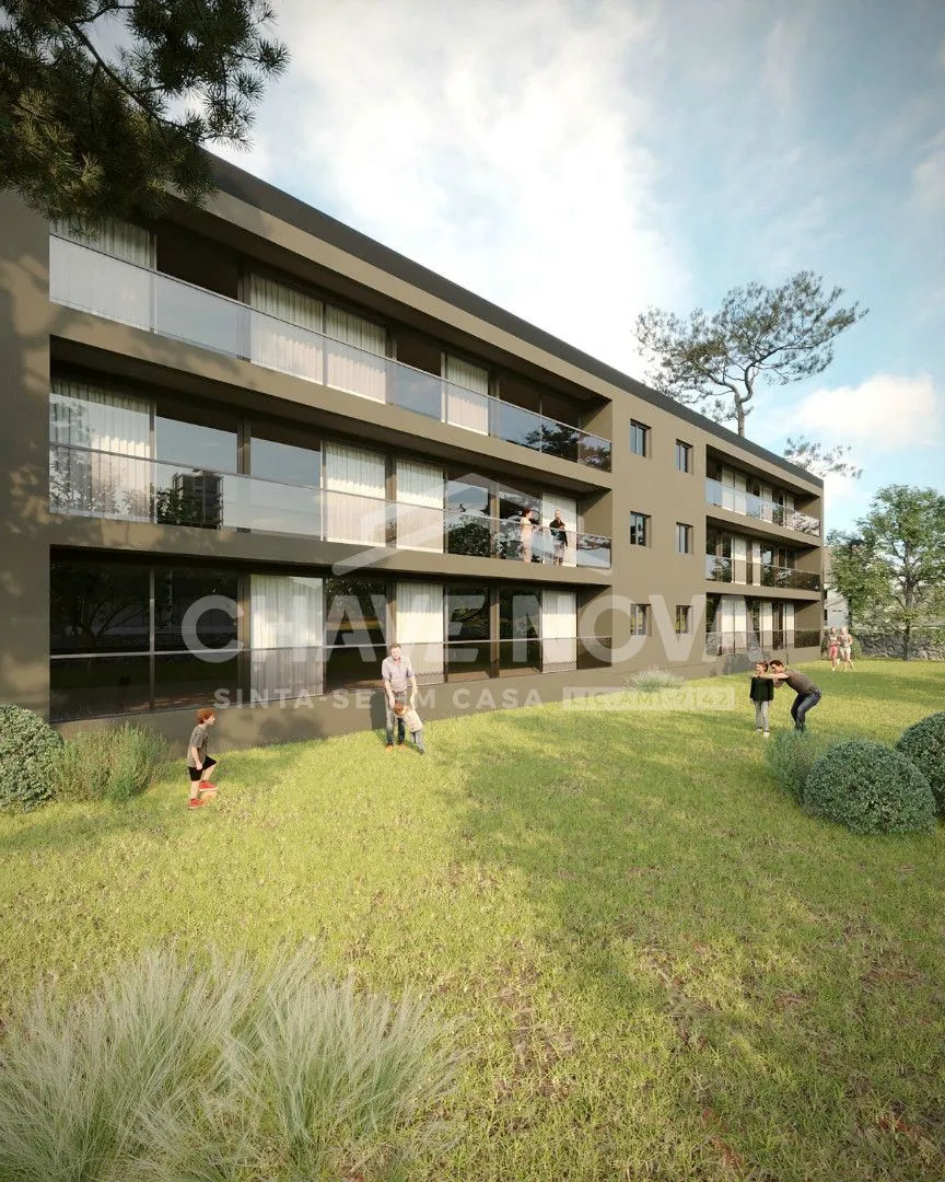 Terreno para construção em altura com Projecto Aprovado