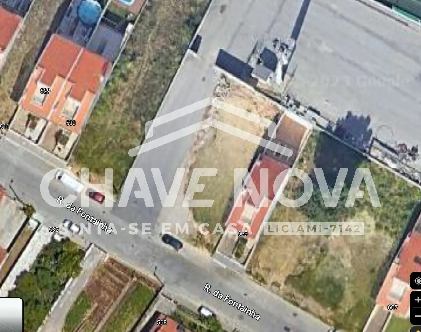 Terreno Urbano para construção de Moradia de 3 frentes Gulpilhares