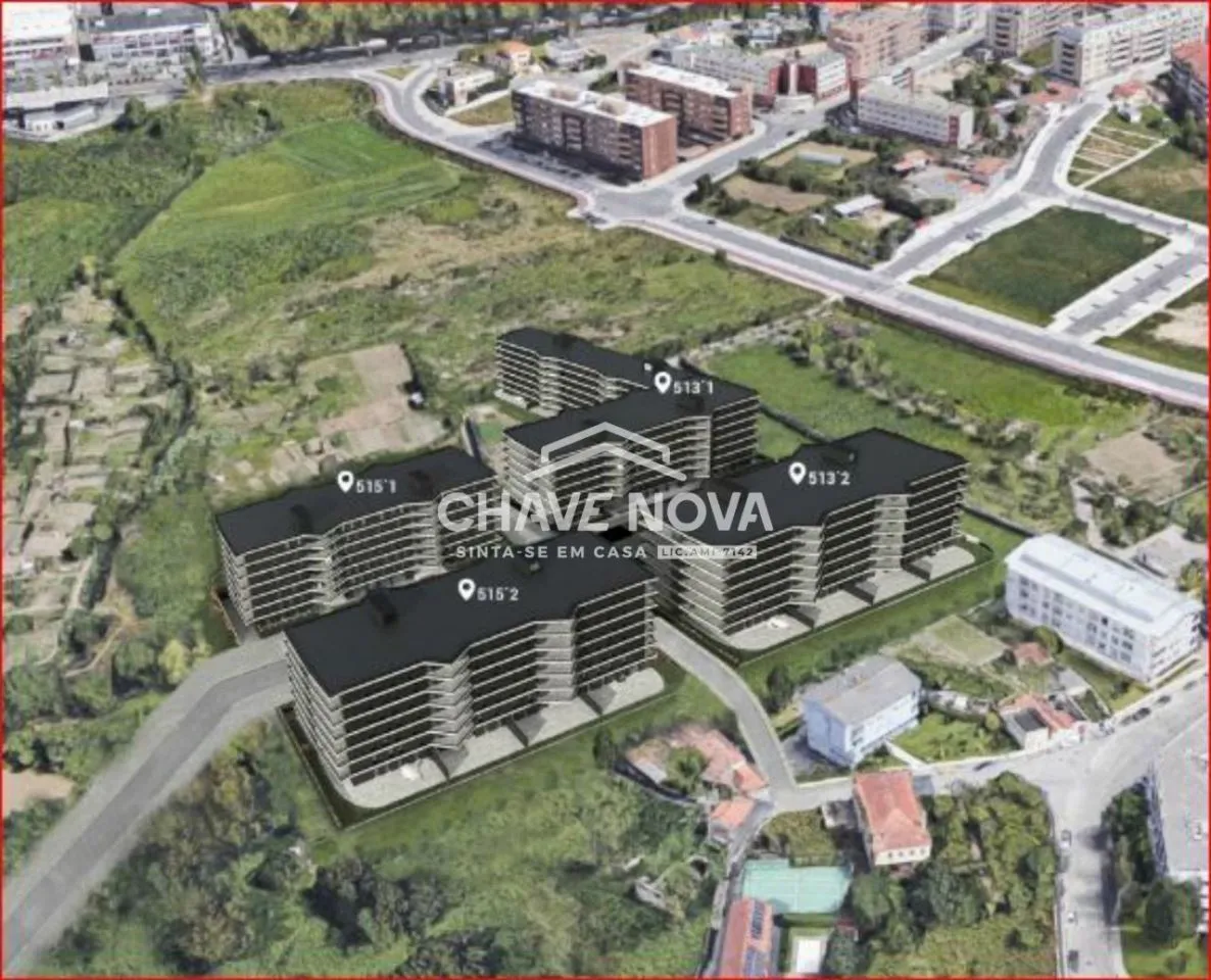 Loja com lugar de garagem no Empreendimento Green Terrace, Porto