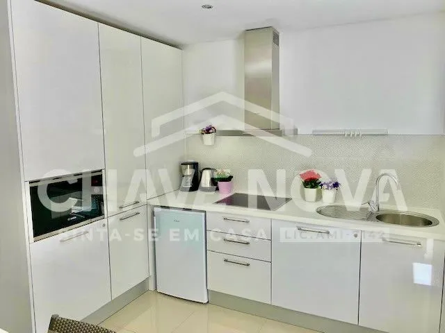 Apartamento T2 com Varanda Privativa e Deslumbrantes Vistas para o Rio Douro - 3