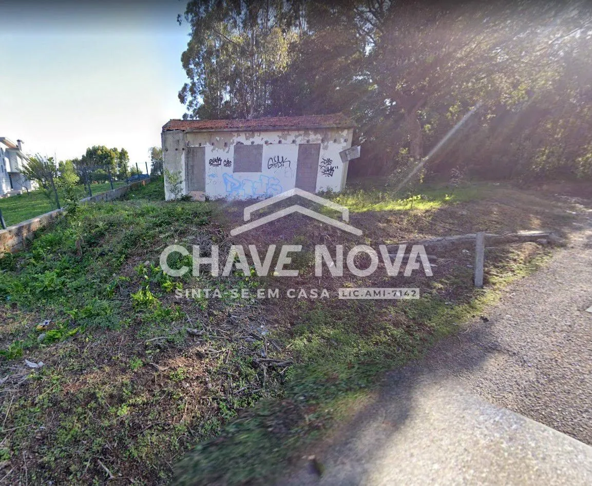 Plot For Detached House Construction in Vilar de Andorinho (Quinta da Seara) - 3