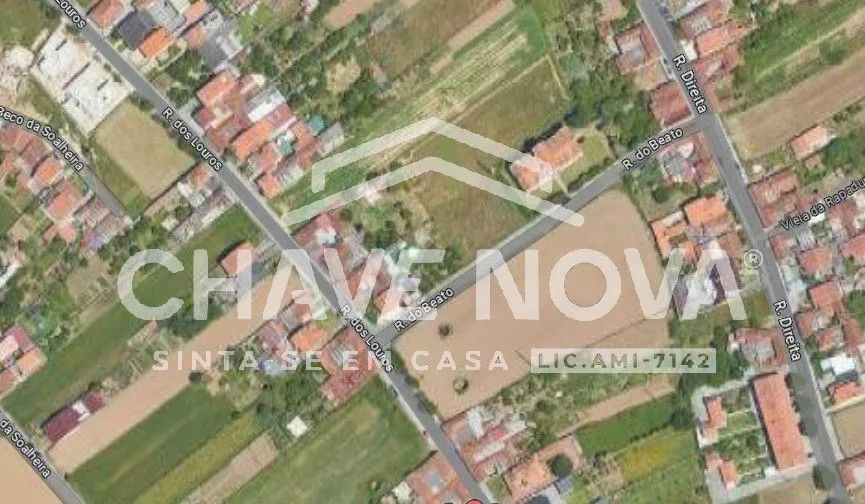Lote de Terreno no Bonsucesso com 23 metros frente - 2