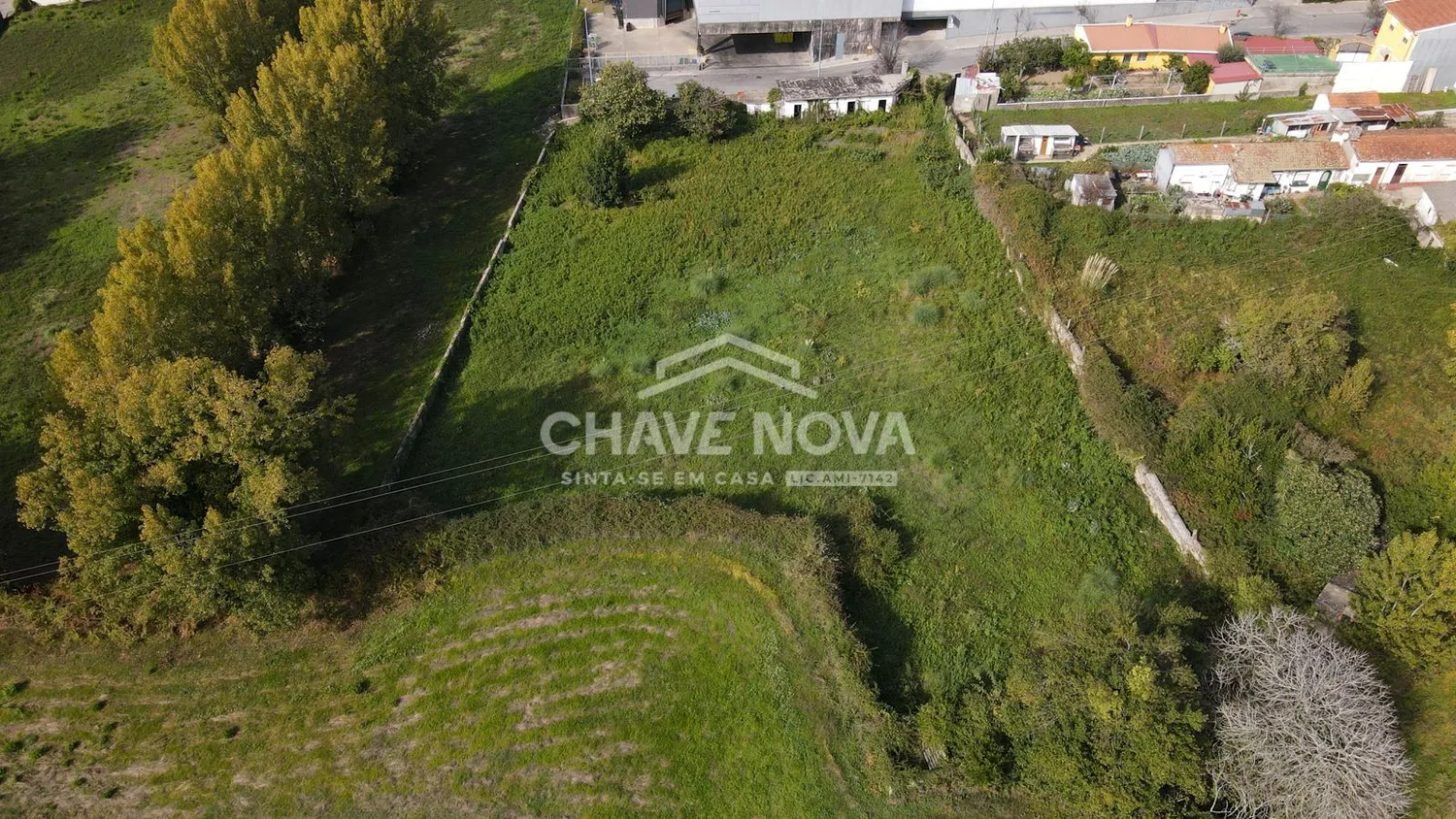 Terreno Misto para Construção- Oliveira do Dour, VNG - 3