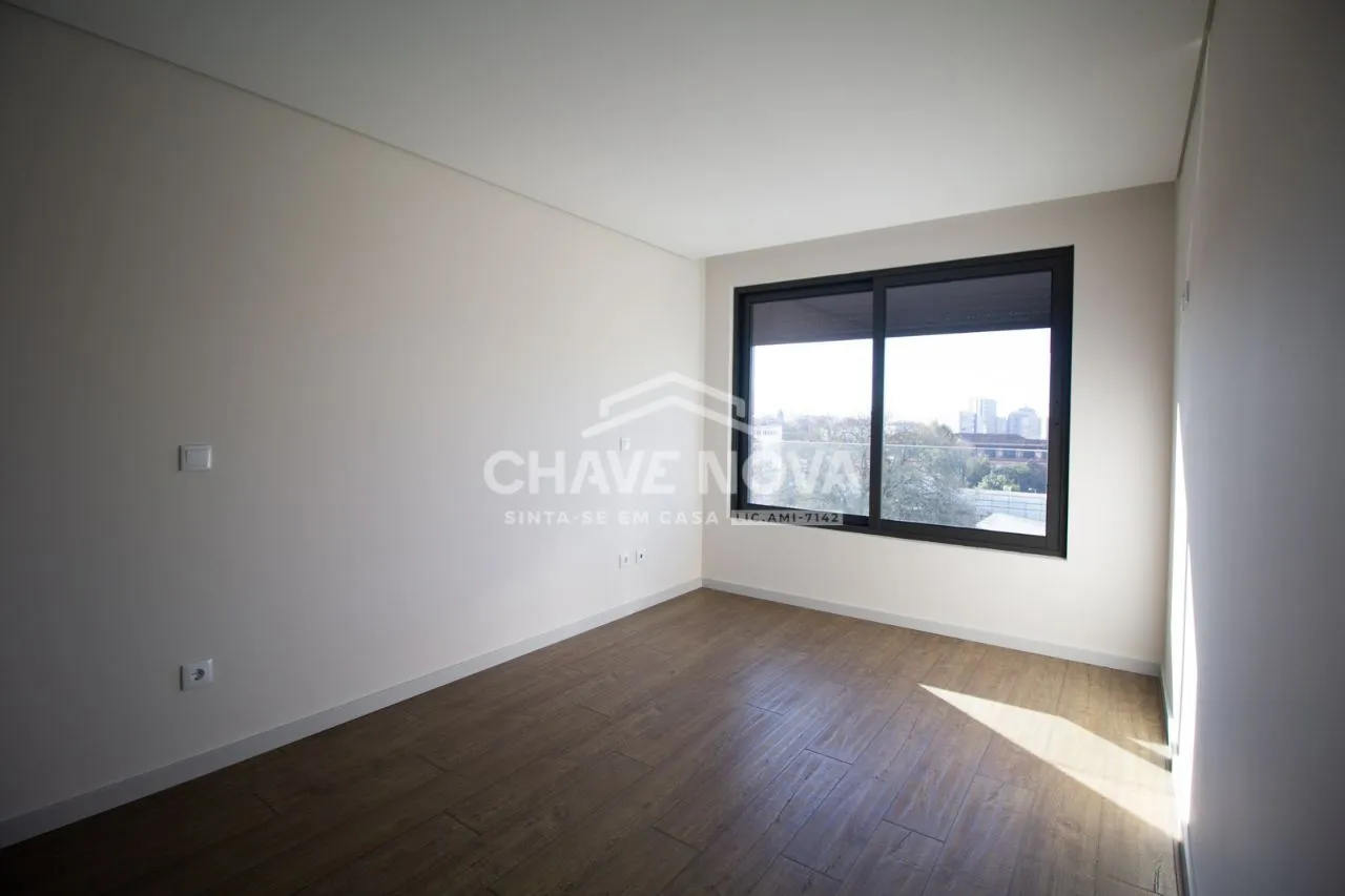Apartamento T3 no Empreendimento Boavista II - 2