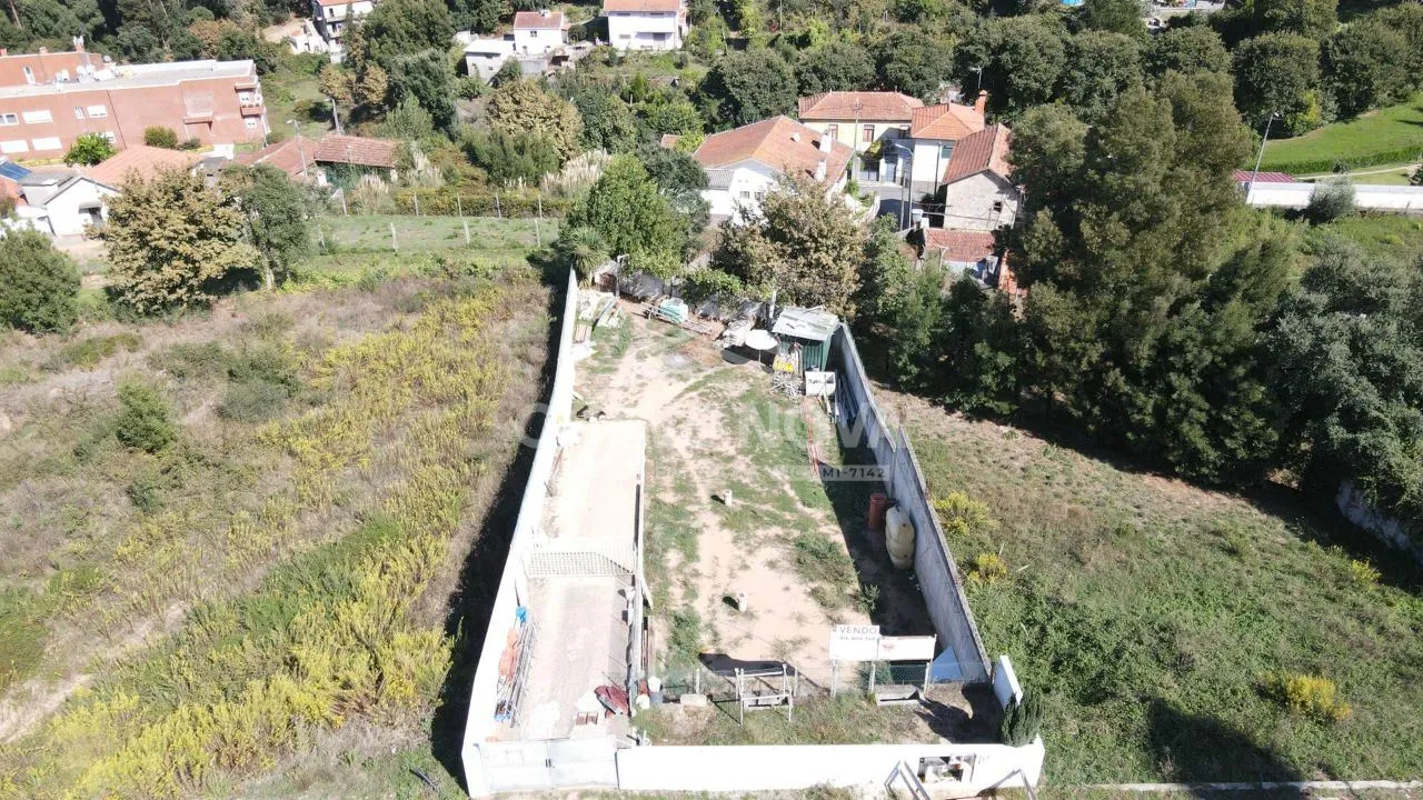 Terreno em Avintes com projeto aprovado