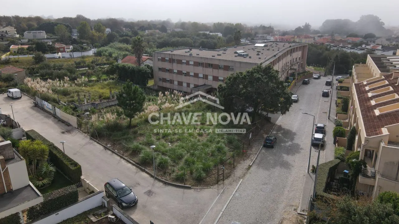 Terreno Urbano a 1Km Linha da Praia - 3