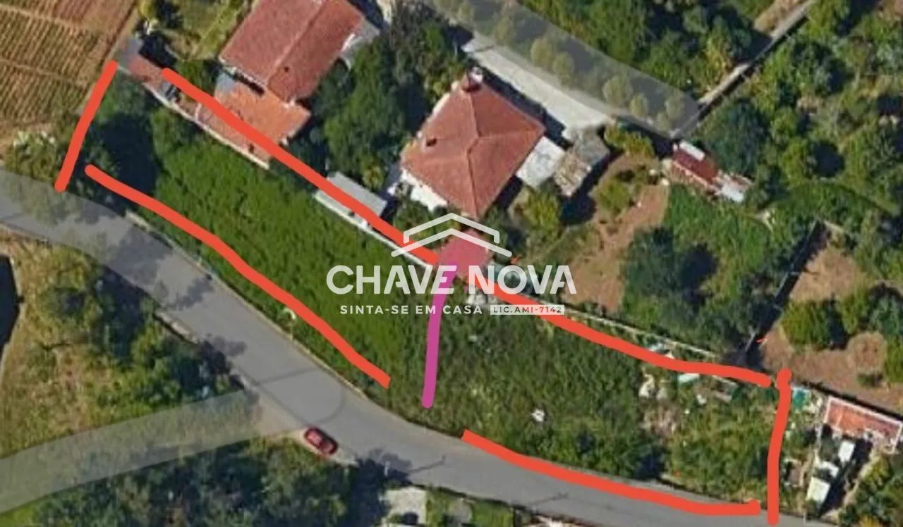 Terreno rústico c/possibilidade de construção 