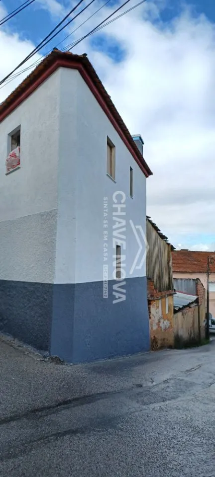 Moradia T2 duplex + T1 + logradouro - Águeda - 2