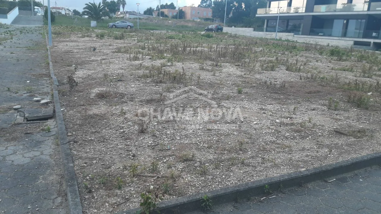 Terreno para construção em altura - 2