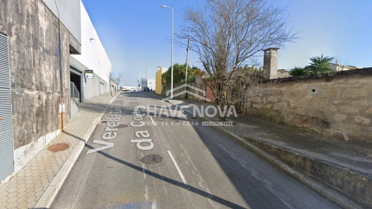 Terreno para construção em Oliveira do Douro - 2