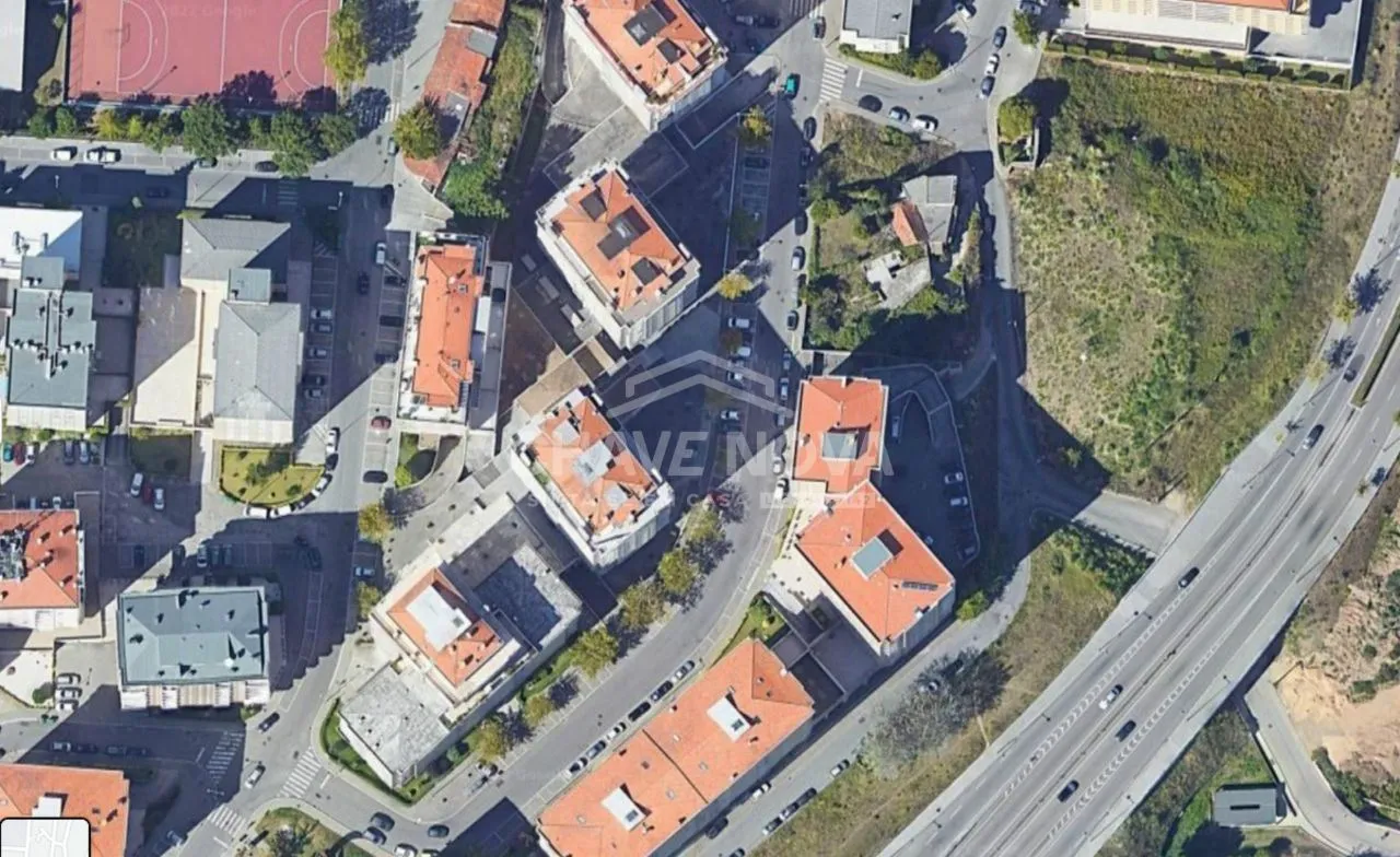 Loja - Supermercado com 217m2 - 2