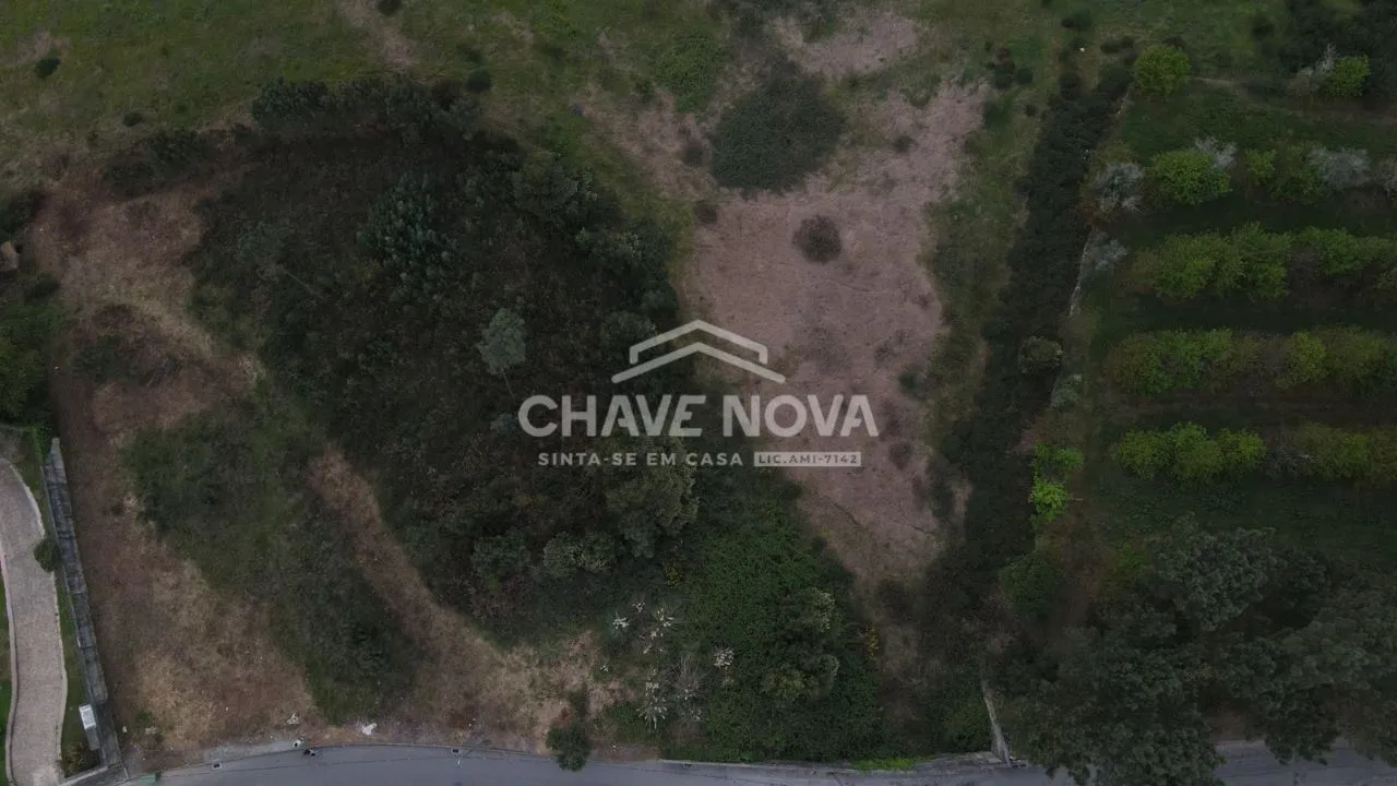 Terreno com 20.000m2 em Crestuma