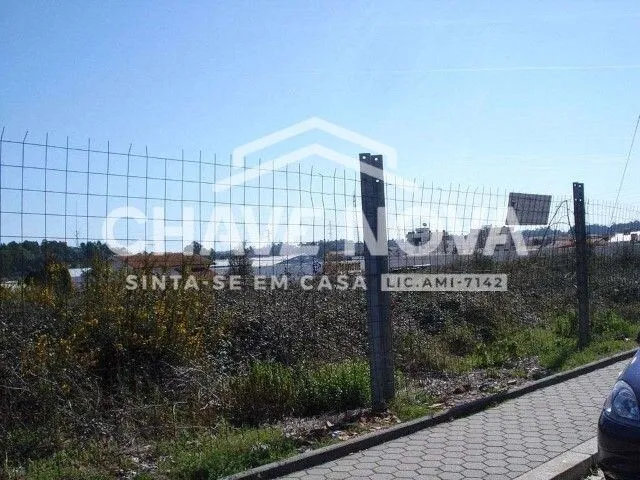 Lote de Terreno nos Carvalhos