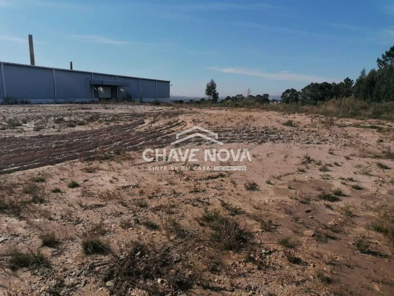 Terreno com 6500 m² para construção de armazéns, junto á D. Miguel. Gondomar