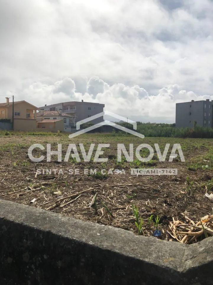Terreno c/ 2021 metros para construção na Aguda - 2