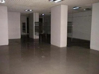 Loja para venda - Cidade da Maia - 2