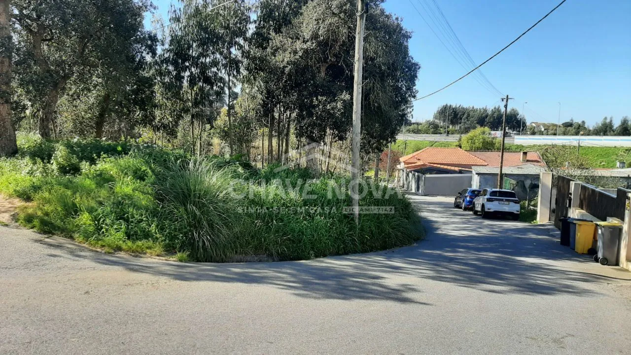 Terreno para construção em Arcozelo junto a A29 V.N.Gaia