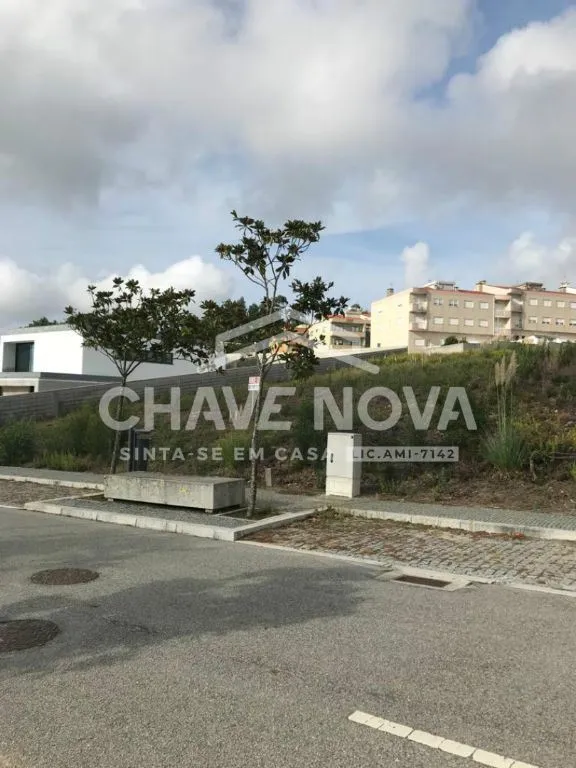 Lote de Terreno P/ Moradia - S. João Vêr