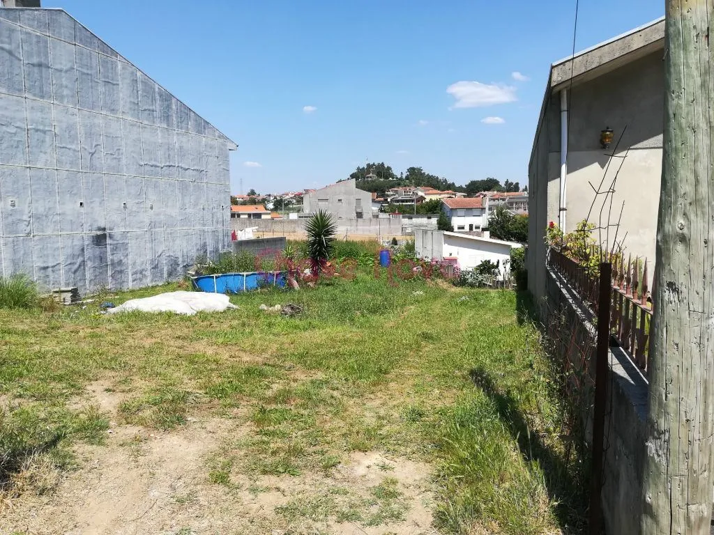 Terreno para construção de moradia próximo centro de Sanguedo - 3