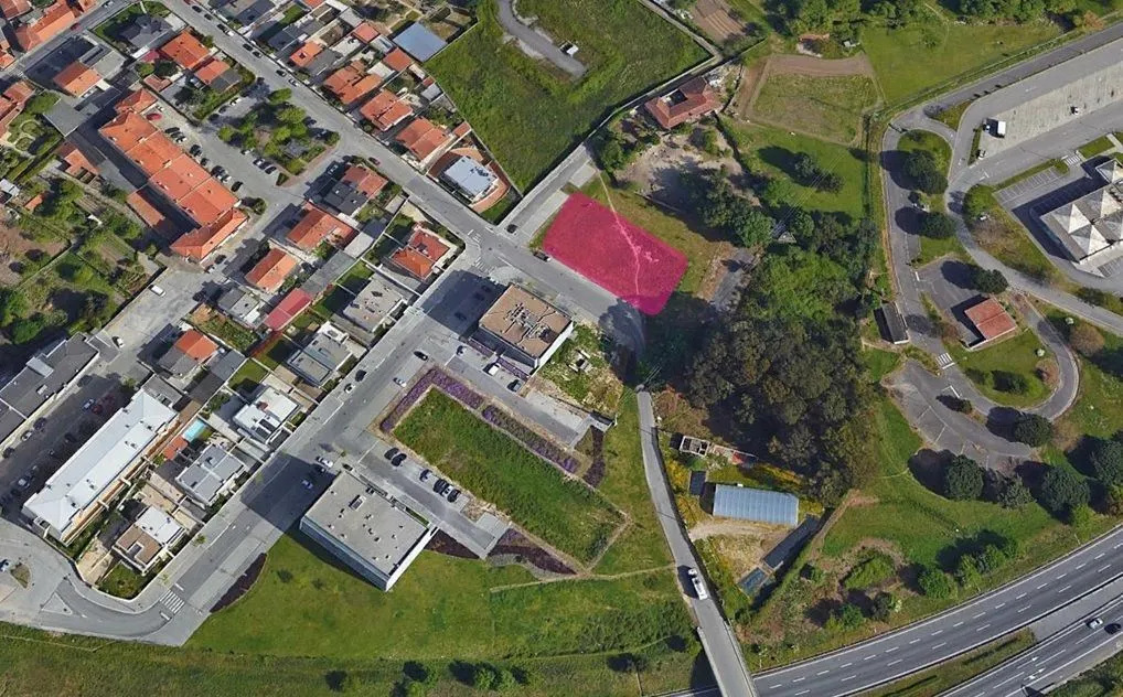 Lote de Terreno para Construção