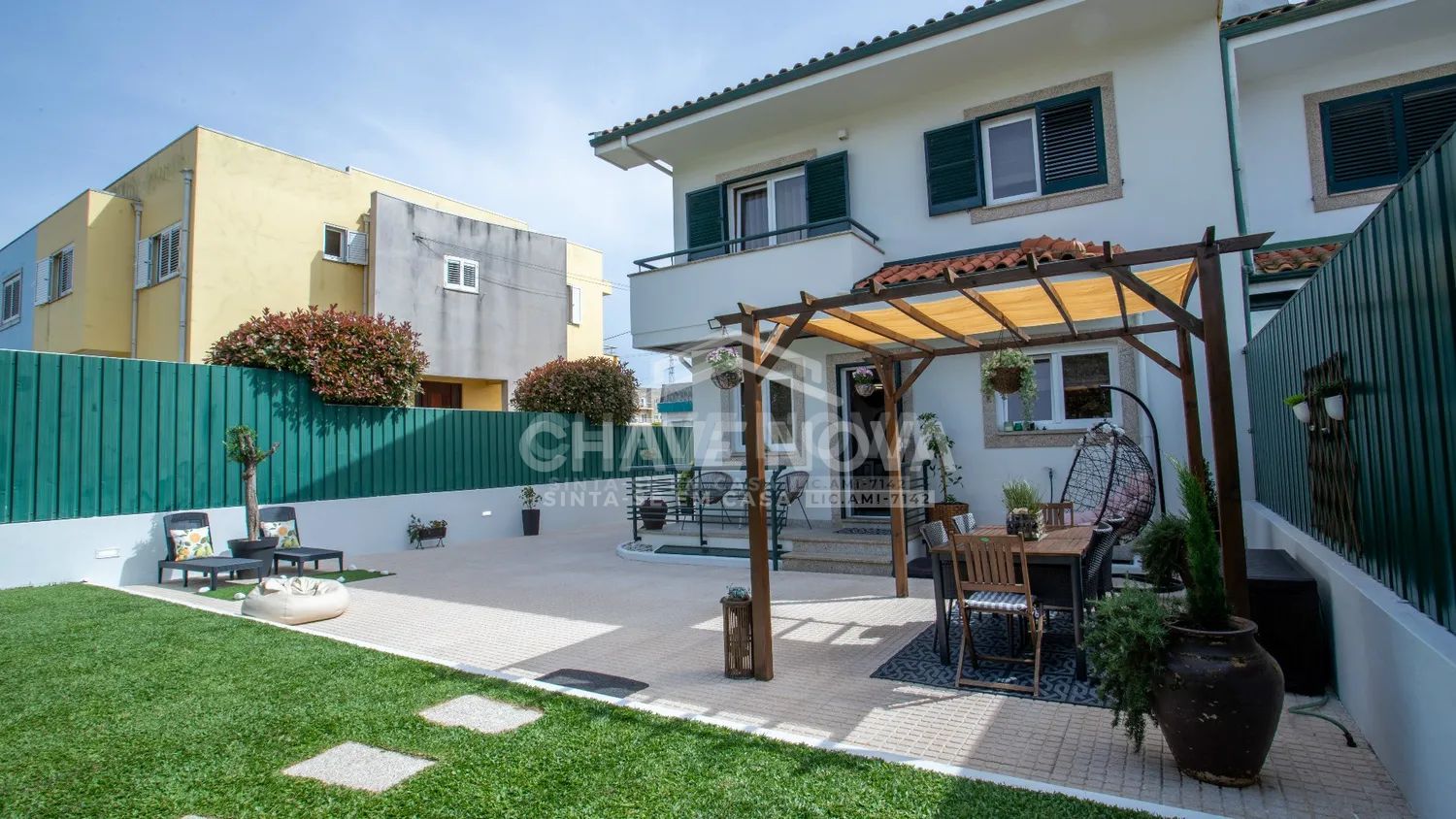 Moradia T4+1 com jardim e possibilidade de piscina | Gulpilhares / Miramar - 2