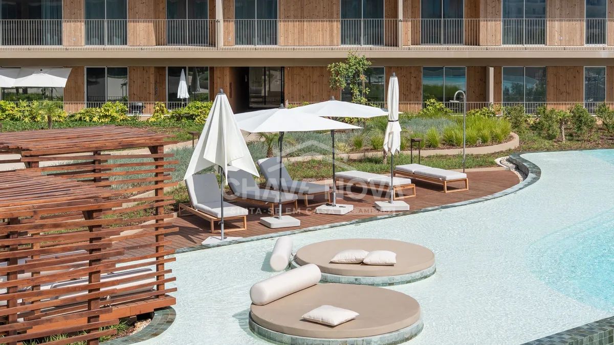 Apartamento T2 de Luxo com Piscina em Quarteira - 3