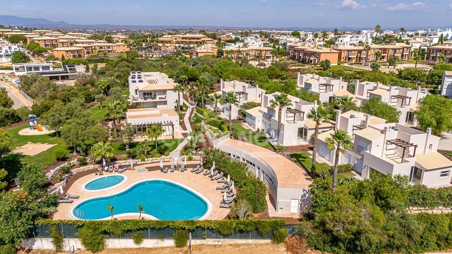 Moradia T2 em condomínio privado, Carvoeiro - Algarve