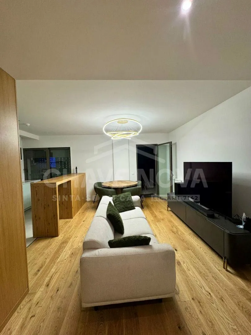 Apartamento T2 à venda  – Antas Atrium | Piscina, Ginásio e Conforto Moderno