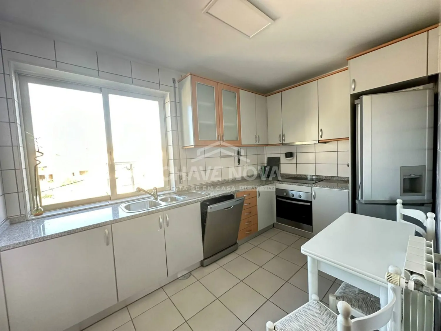 Apartamento T2 próximo aos Caulinos (Matosinhos) - 2