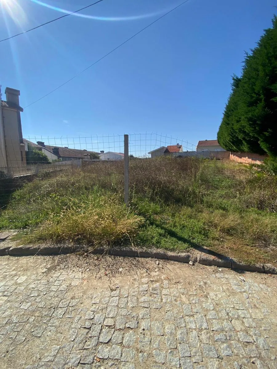 Terreno para Construção em Valbom, Gondomar.