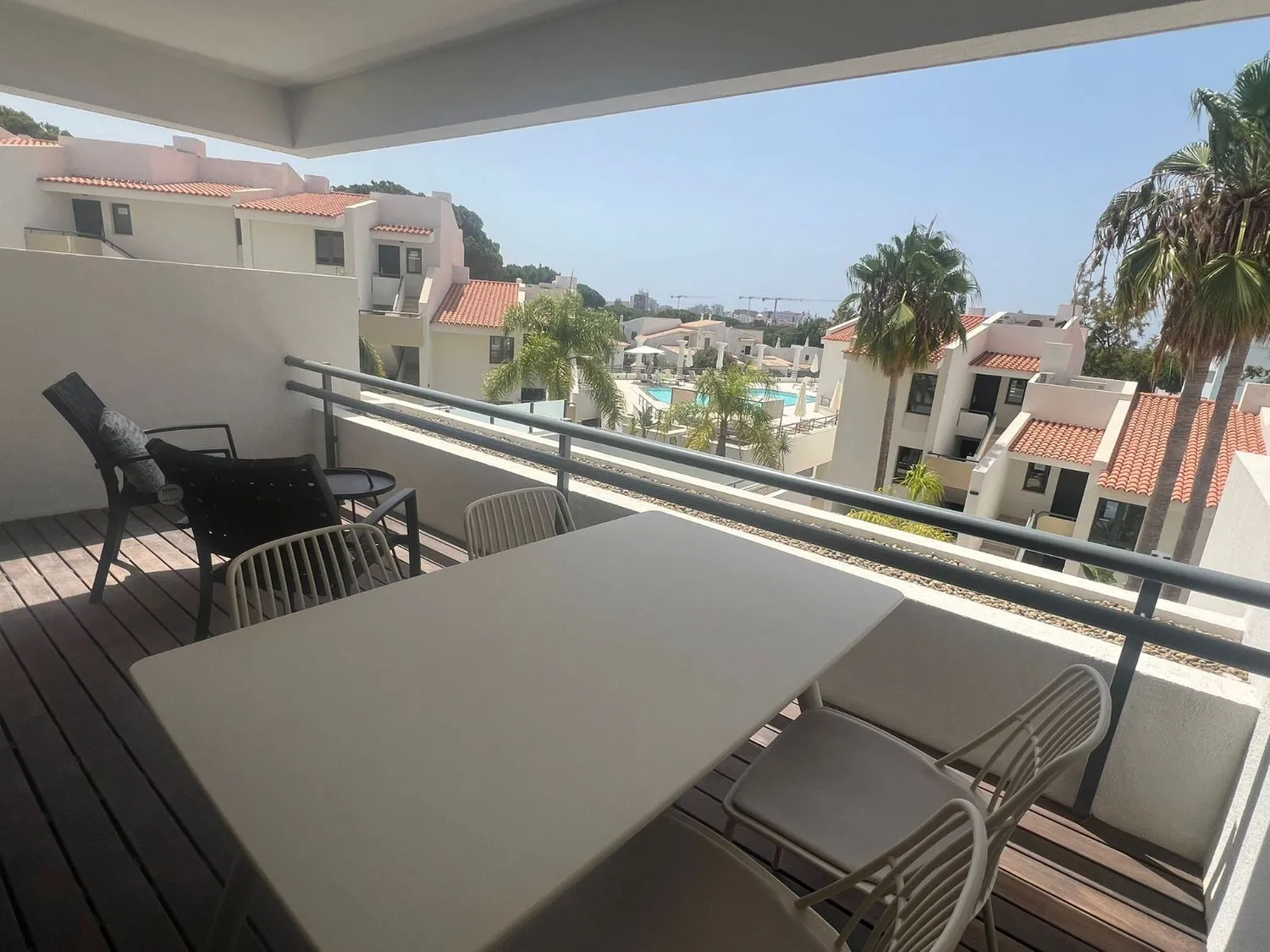 T2 novo  condomínio fechado "Europe Village Resort and Spa" em Vilamoura