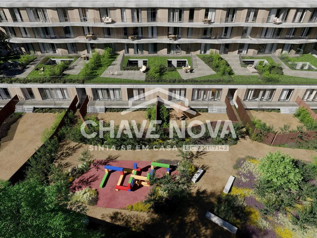 Apartamento T3 c/3 lugares de garagem no Porto (Paranhos) - 3