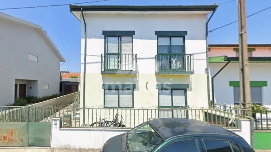 Andar Moradia T2+1 - Guifões